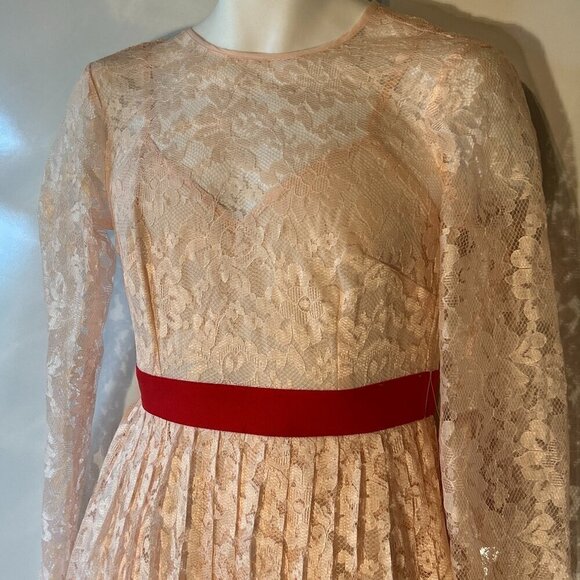 Ladies Little Mistress London NWT SZ 4 Pink & red lace gown vintage wedding prom - Picture 2 of 12